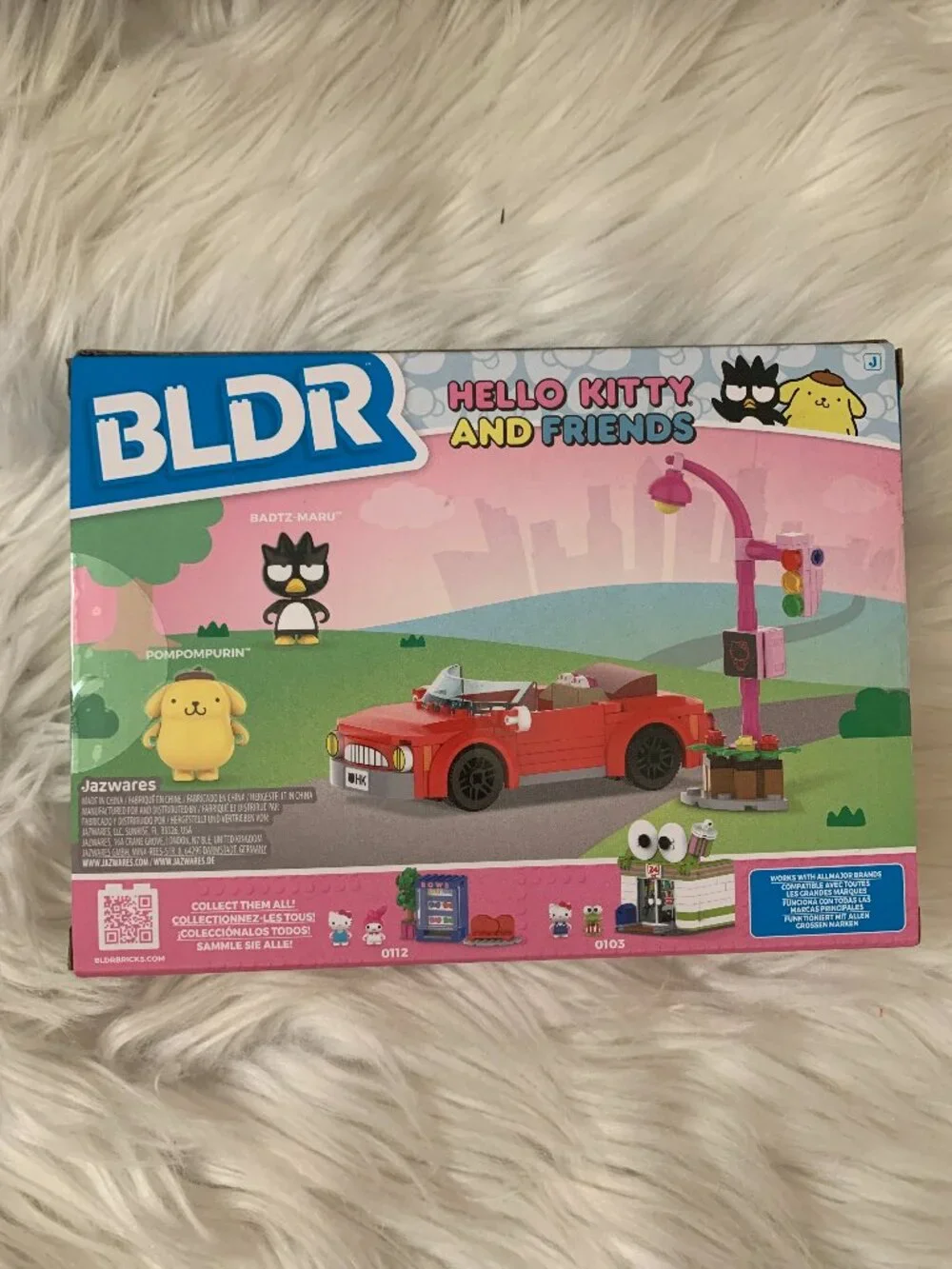 BLDR Hello Kitty and Friends Badtz-Maru's Convertible Building Set